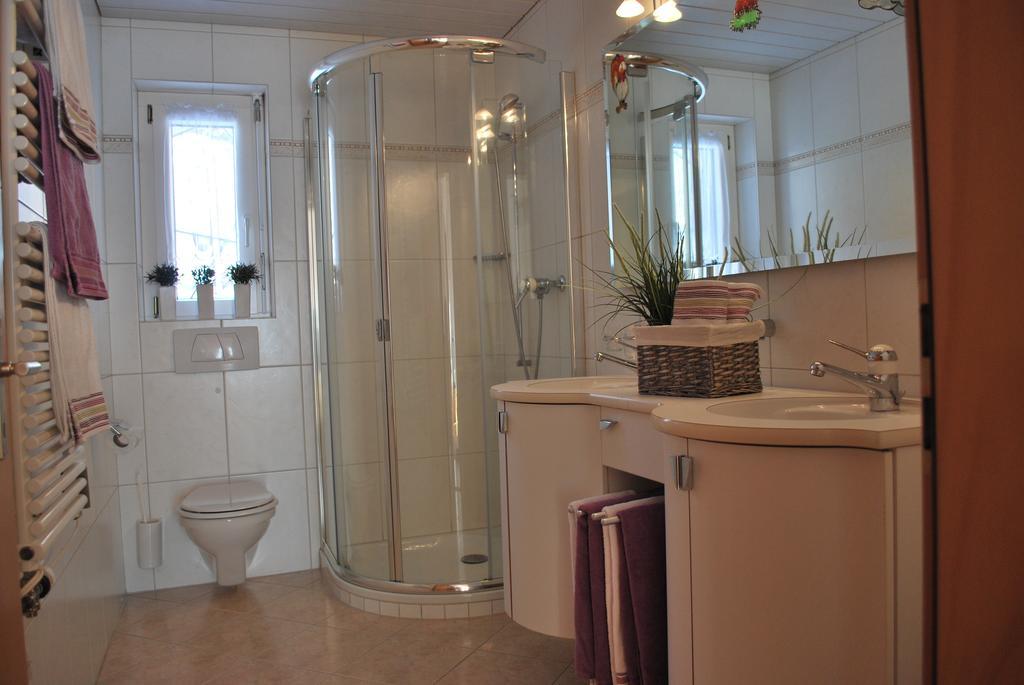Aquarell Apartments Saas-Grund Δωμάτιο φωτογραφία